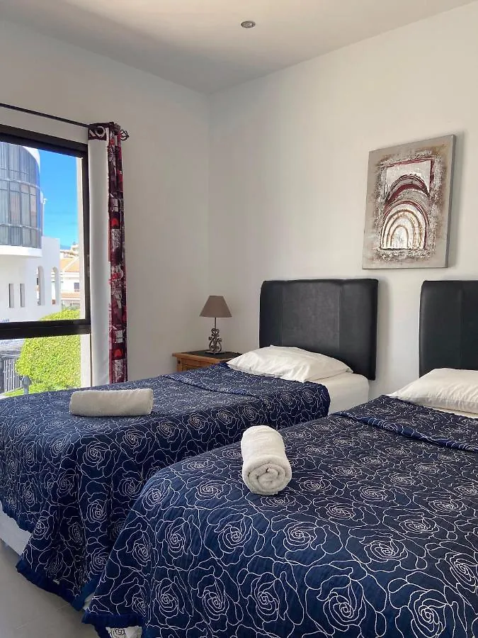 1 Bed Los Cristianos Near The Bus Station Arona  Spanien