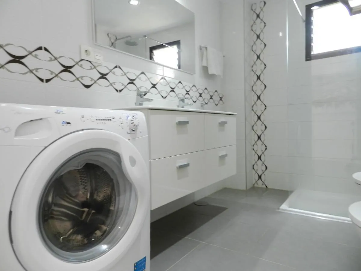 1 Bed Los Cristianos Near The Bus Station 阿罗纳 0*,